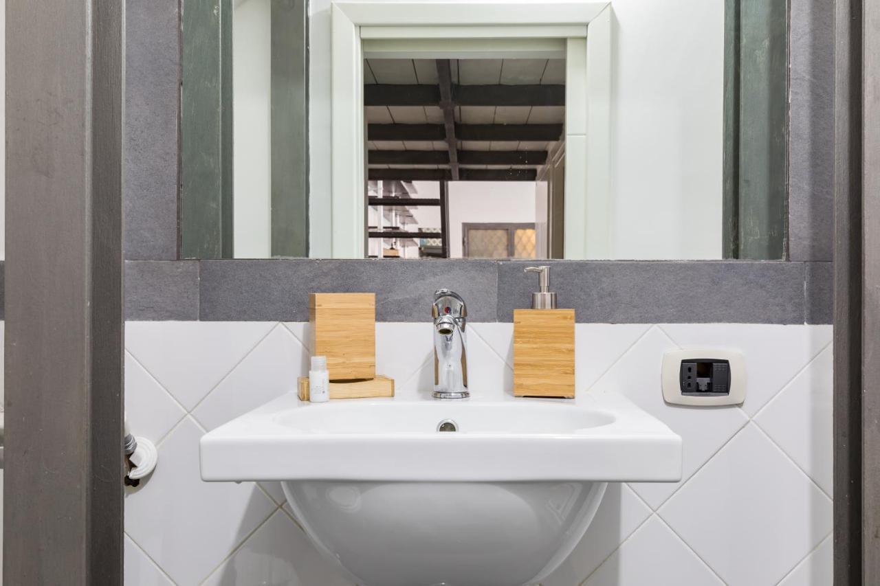 Trevi Fountain Modern Loft Apartment Rome Exterior photo