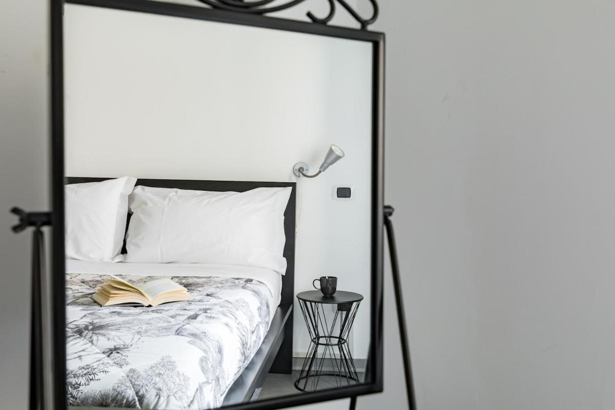 Trevi Fountain Modern Loft Apartment Rome Exterior photo